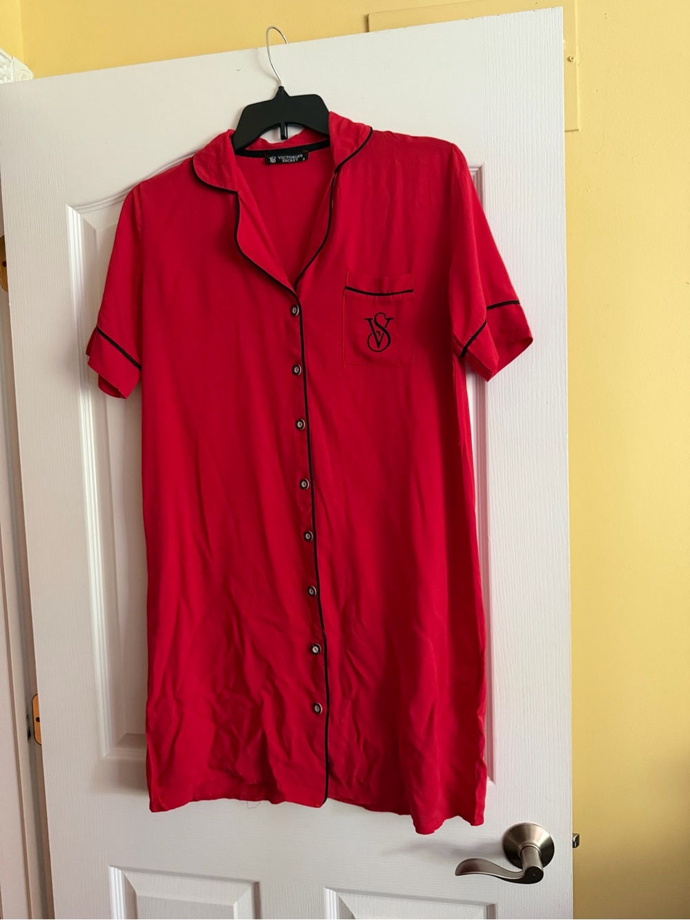 Victoria's Secret Red Button-Front Nightshirt with Black Piping - Picture 2 of 2